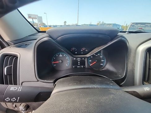 Used 2022 Chevrolet Colorado LT w/ Fleet Safety Package image 21