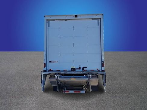 Used 2023 Ford F650 2WD Regular Cab Super Duty image 5