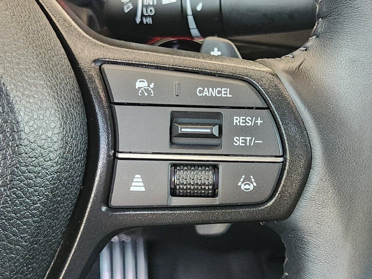 Used 2025 Honda Accord Sport image 28
