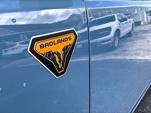 Used 2022 Ford Bronco Badlands AWD/4WD image 34