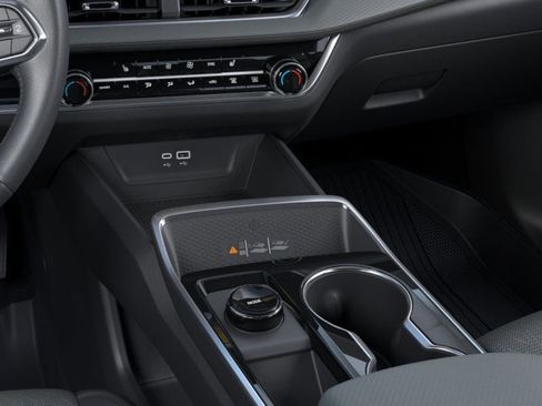 New 2026 Chevrolet Equinox LT w/ Convenience Package II AWD/4WD image 23