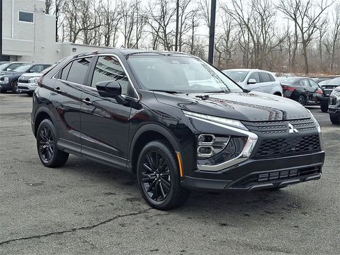 New 2026 Mitsubishi Eclipse Cross LE image 2
