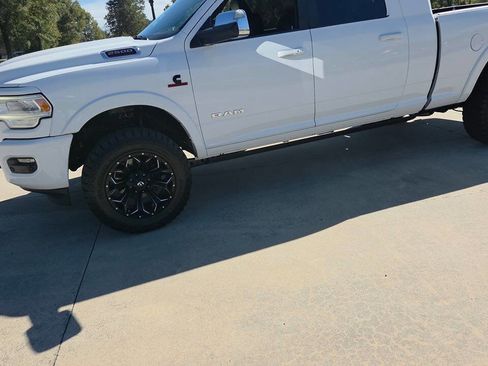 Used 2022 RAM 2500 Laramie image 5