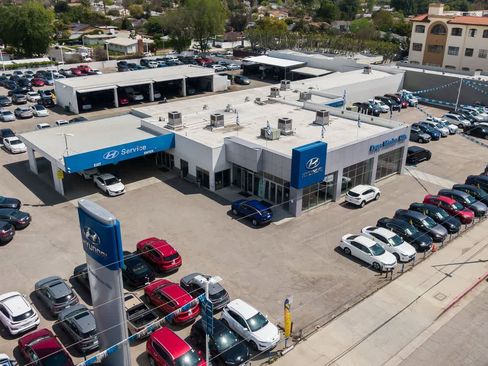 Used 2022 Chevrolet Tahoe Premier image 16