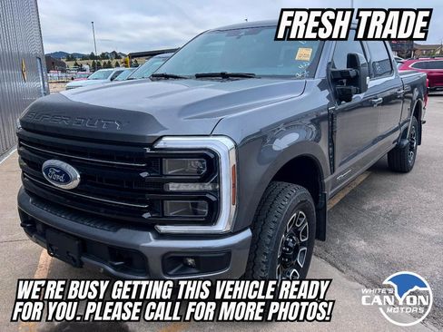 Used 2025 Ford F250 Platinum AWD/4WD image 4