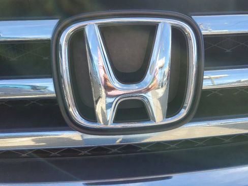 Used 2015 Honda Pilot EX-L image 11