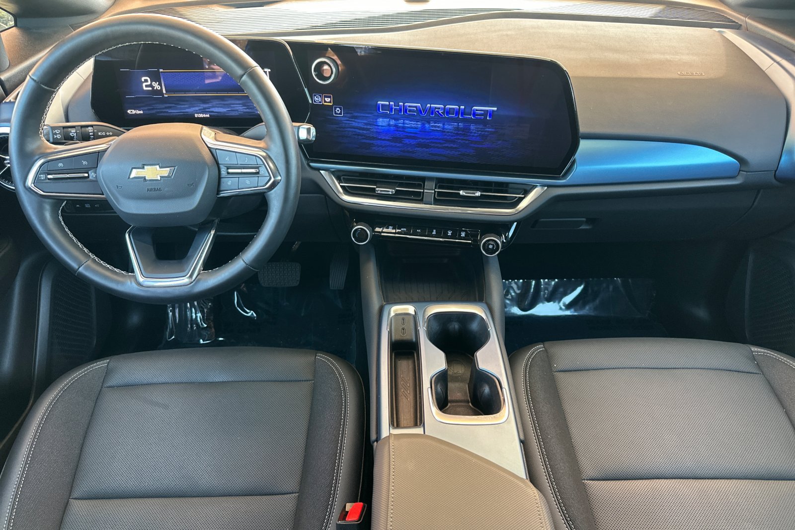 Used 2024 Chevrolet Equinox EV LT FWD image 15