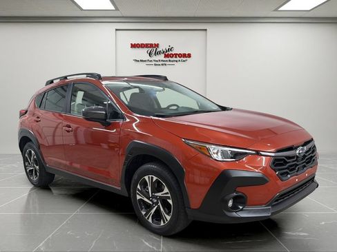 Used 2025 Subaru Crosstrek 2.5i Premium AWD/4WD image 7