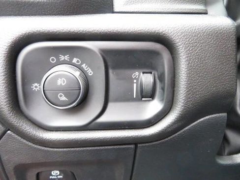 New 2025 RAM 1500 Classic Warlock image 15