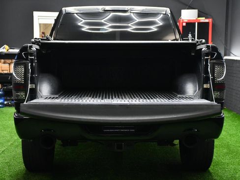 Used 2013 RAM 1500 Express RWD image 31