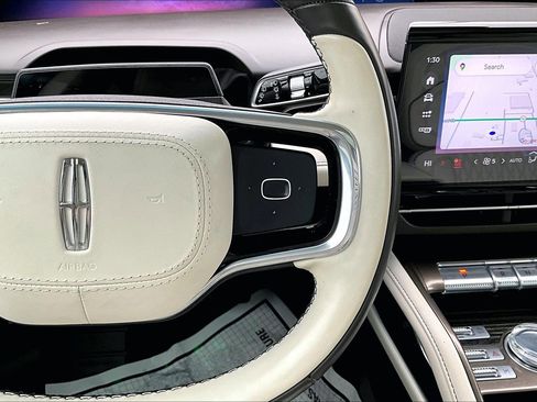 Used 2024 Lincoln Nautilus Black Label image 23