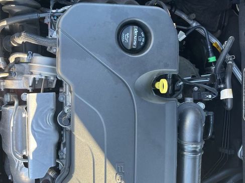 Used 2024 Chevrolet Malibu LT image 29