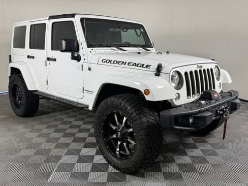 Used 2018 Jeep Wrangler Unlimited Sport AWD/4WD image 10