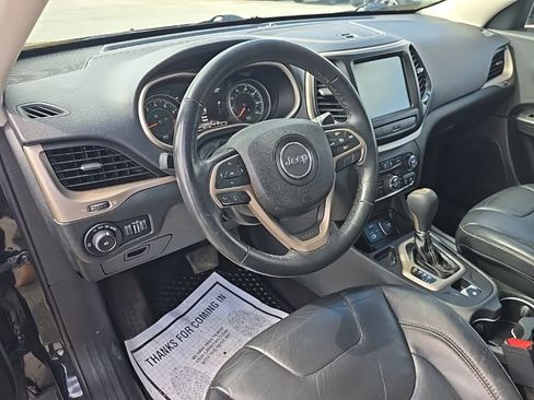 Used 2015 Jeep Cherokee Limited image 15