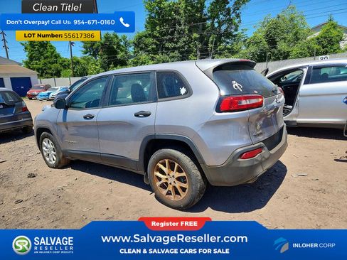 Used 2017 Jeep Cherokee Sport AWD/4WD image 3