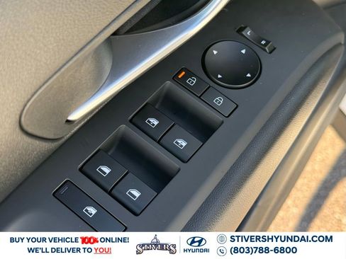 Used 2025 Hyundai Tucson SEL image 25