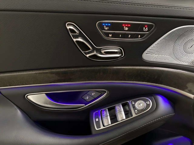 Used 2018 Mercedes-Benz S 450 Sedan image 24