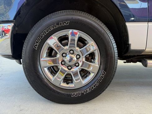 Used 2014 Ford F150 XLT w/ Equipment Group 302A Luxury image 8