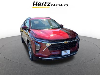 Used 2025 Chevrolet Trax LT