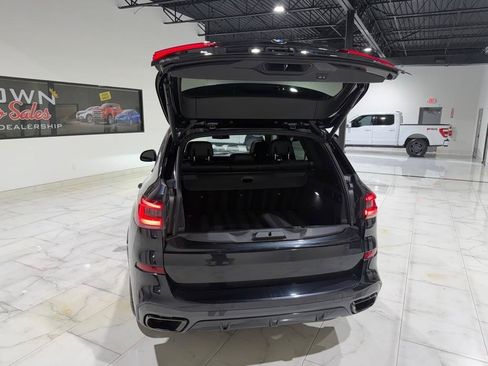 Used 2020 BMW X5 M50i w/ Premium Package AWD/4WD image 12