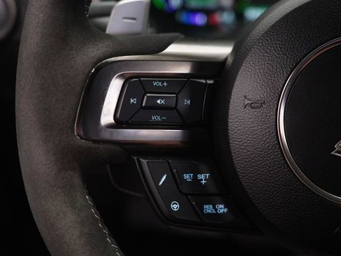 Used 2021 Ford Mustang Shelby GT500 w/ Carbon Fiber Track Pack image 19