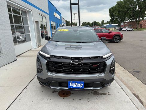 Used 2025 Chevrolet Equinox RS w/ Safety and Technology Package AWD/4WD image 7