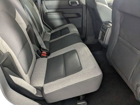 Used 2025 Ford Bronco Big Bend image 29