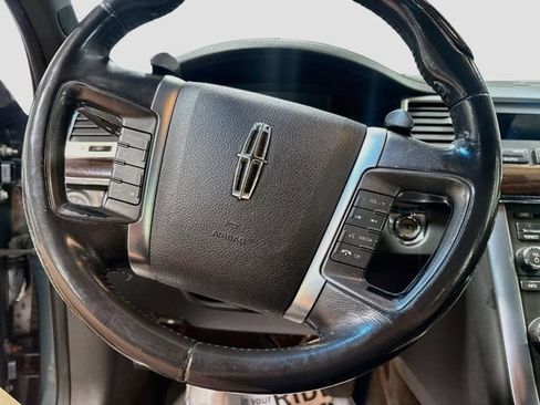 Used 2010 Lincoln MKS FWD image 11