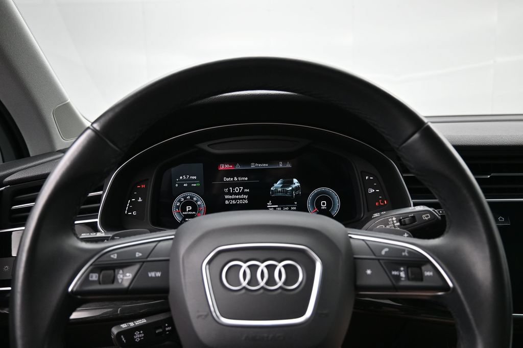 Used 2022 Audi Q7 2.0T Premium Plus w/ Premium Plus Package AWD/4WD image 13