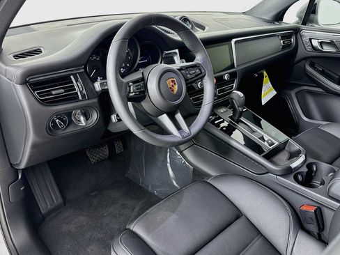 New 2026 Porsche Macan GTS AWD/4WD image 4