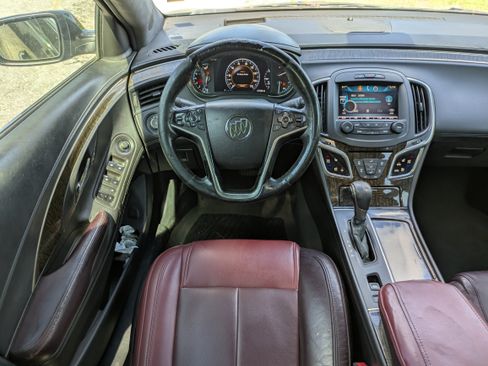Used 2015 Buick LaCrosse Premium w/ Ultra Luxury Package FWD image 15