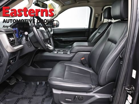 Used 2024 Ford Expedition Max XLT RWD image 14
