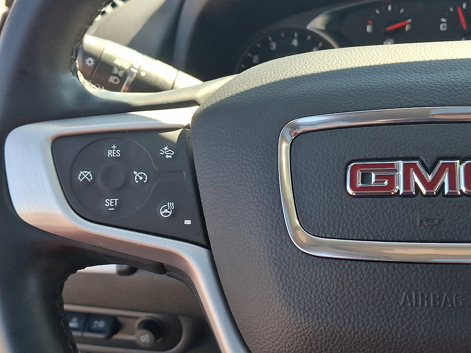 Certified 2023 GMC Terrain SLT w/ Tech Package AWD/4WD image 19