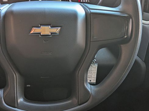 Used 2020 Chevrolet Silverado 1500 Custom w/ Custom Value Package image 21