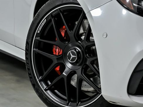 Used 2020 Mercedes-Benz E 63 AMG S image 3