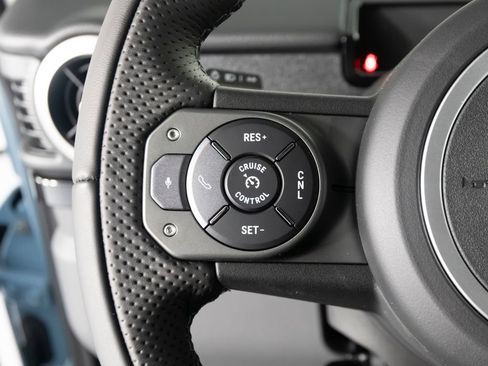New 2025 INEOS Grenadier Fieldmaster Edition AWD/4WD image 17