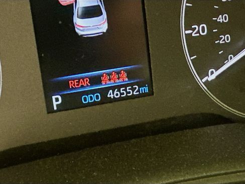 Used 2023 Toyota Corolla LE image 19