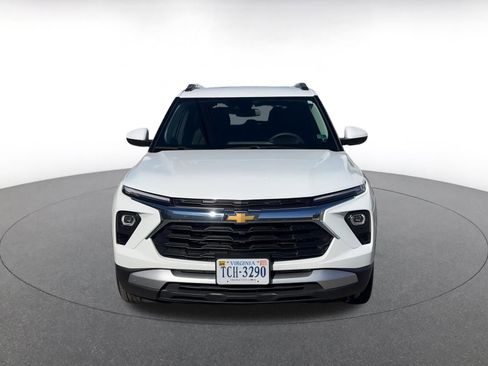 Used 2025 Chevrolet TrailBlazer LT image 4