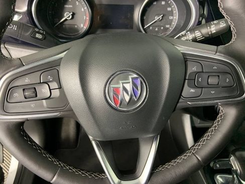 Used 2021 Buick Encore GX Preferred w/ Cold Weather Comfort Package FWD image 29