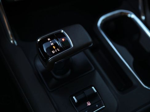 Used 2025 GMC Sierra 1500 Denali w/ Technology Package image 36