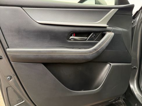 Used 2024 MAZDA CX-90 3.3 Turbo w/ Preferred Plus image 45