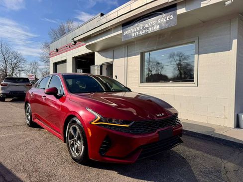 Used 2022 Kia K5 LXS image 6
