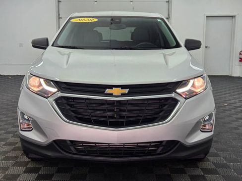 Used 2020 Chevrolet Equinox LS w/ LS Convenience Package image 14