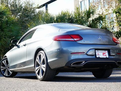 Used 2017 Mercedes-Benz C 300 Coupe image 4