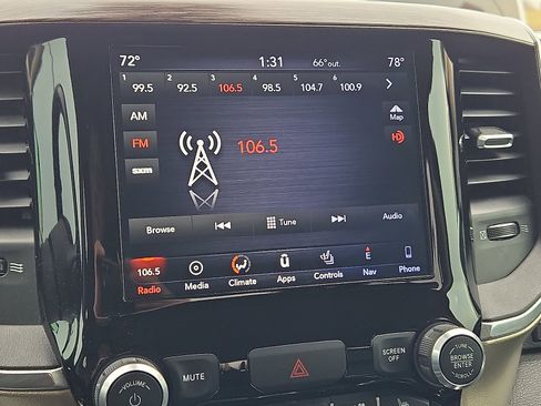 Used 2019 RAM 1500 Laramie image 16