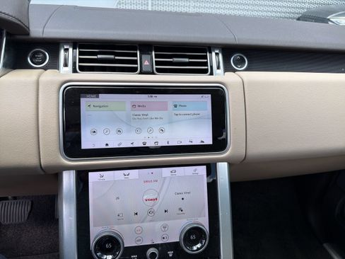 Used 2020 Land Rover Range Rover AWD/4WD image 13