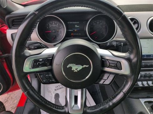 Used 2023 Ford Mustang Convertible image 18