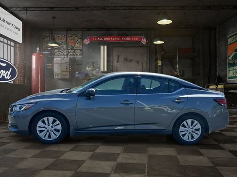 Used 2021 Nissan Sentra S w/ Electronics Package FWD image 3