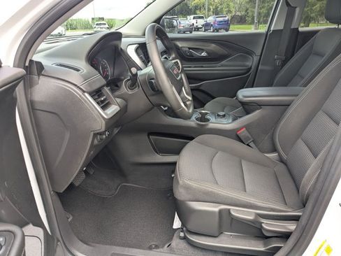 Used 2023 GMC Terrain SLE FWD image 14