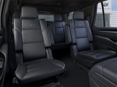 New 2026 Cadillac Escalade Luxury image 17